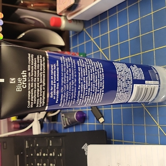 John Frieda Blue Crush Shampoo for Brunettes 245ml New - Picture 2 of 2